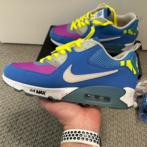 Nike Air Max 90 x Undefeated Sz 10.5 Pacific Blue